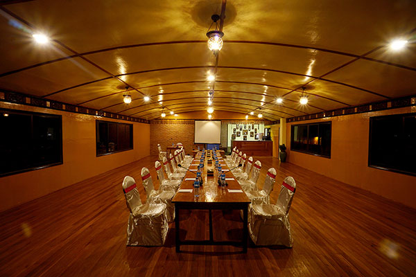 conference-room-02